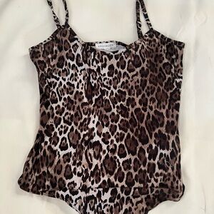 Women’s bodysuit in size M